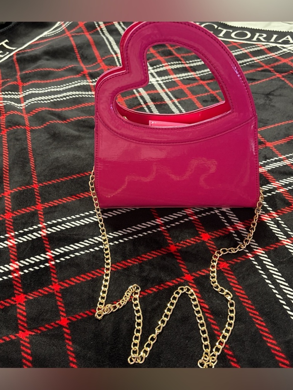 Heart Handle Patent Crossbody Bag in Hot Pink